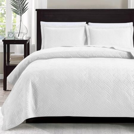 Quilts for Queen Bed White Bedspreads - Soft Bed Summer Quilt Lightweight Microfiber Bedspread- rn Style Wave Pattern Coverlet for All Season - 3 Piece (1 Quilt, 2 Pillow Shams)